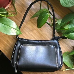 Y2K black shoulder bag